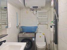 五四小区2室1厅 东西通透 精装修 楼层好 满5年